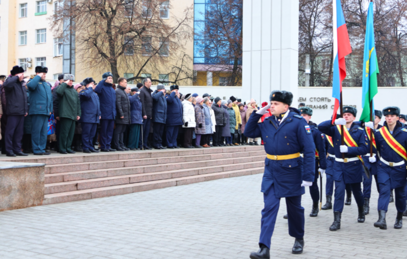 На рязанской площади Победы почтили память погибших в битве под Москвой