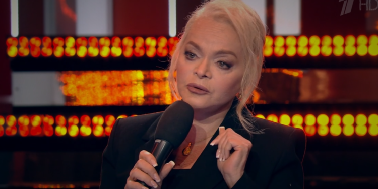 Певица Лариса Долина вернет покупательнице квартиры Полине Лурье деньги в полном объеме Певица Лариса Долина вернет покупательнице квартиры Полине Лурье деньги в полном объеме