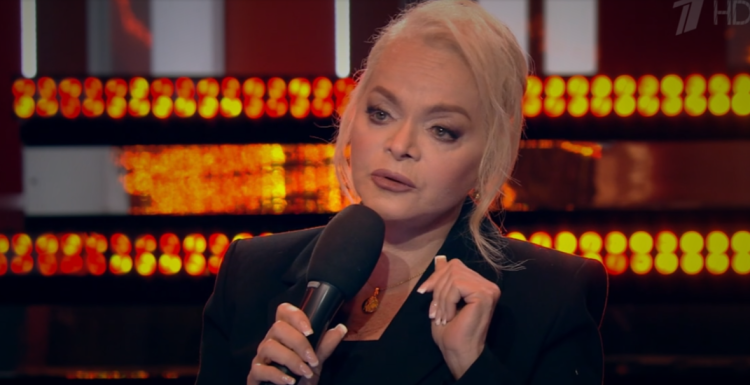 Певица Лариса Долина вернет покупательнице квартиры Полине Лурье деньги в полном объеме