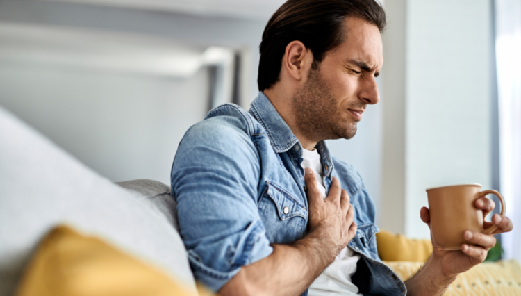 Кардиолог Гуляев: стресс и переутомляемость могут привести к инфаркту