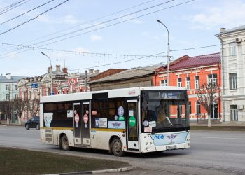 Рязанцы сообщили о неработающих в жару кондиционерах в автобусах Рязанцы сообщили о неработающих в жару кондиционерах в автобусах