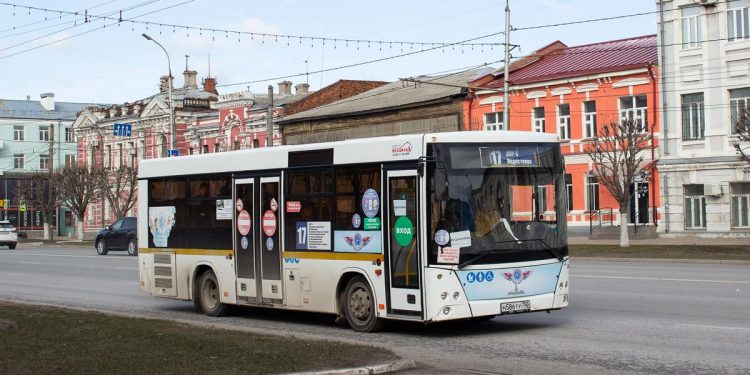 Рязанцы сообщили о неработающих в жару кондиционерах в автобусах Рязанцы сообщили о неработающих в жару кондиционерах в автобусах