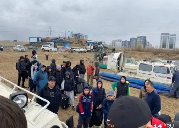 Высокая цена переправы через Лену шокирует пассажиров