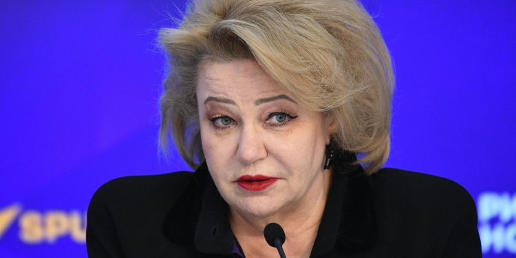 Нина Останина раскритиковала идею о выплате школьницам за беременность Нина Останина раскритиковала идею о выплате школьницам за беременность