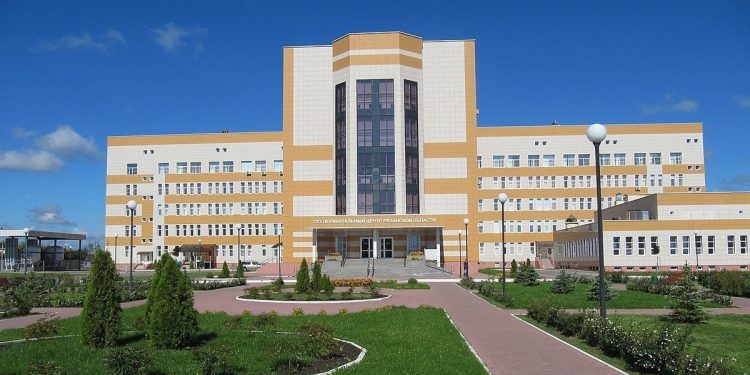 Врачи Рязанского перинатального центра спасли беременную пациентку с инсультом и ее ребенка Врачи Рязанского перинатального центра спасли беременную пациентку с инсультом и ее ребенка