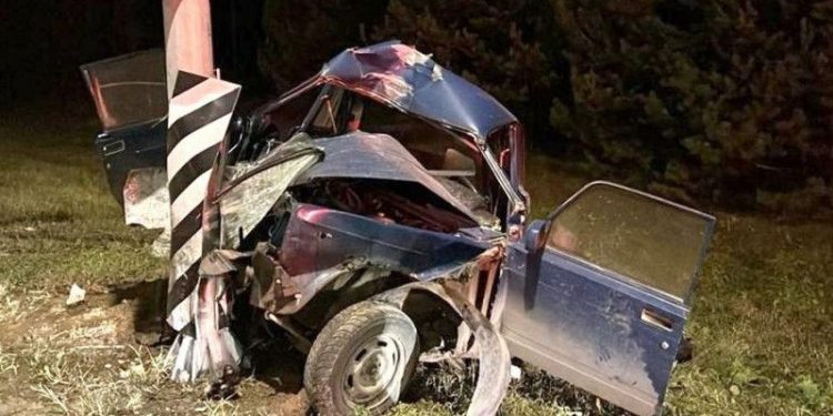 В Путятинском районе 24-летний водитель уснул за рулем и врезался в столб