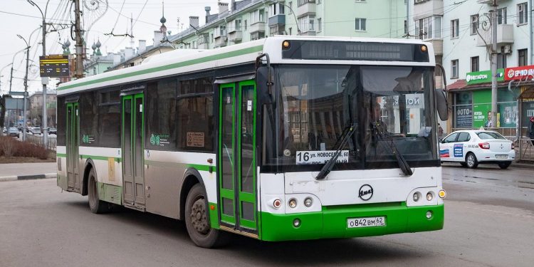 Рязанцы пожаловались на работу автобуса №16 Рязанцы пожаловались на работу автобуса №16