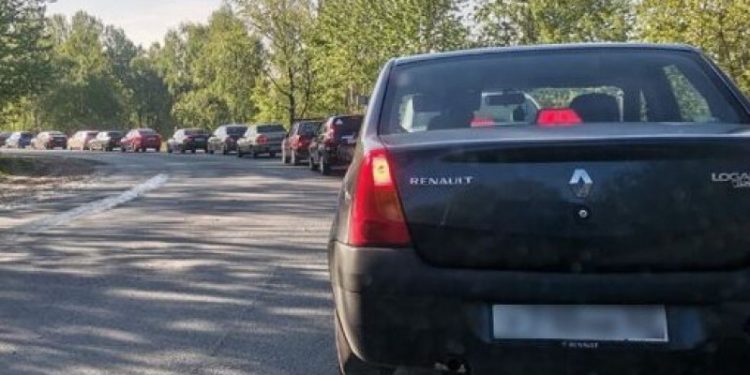 Утром 14 мая в рязанской Горроще запечатлели огромную пробку