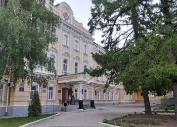 Минобрнауки РФ сообщило о зарплатах ректоров РГУ и РГРТУ Минобрнауки РФ сообщило о зарплатах ректоров РГУ и РГРТУ