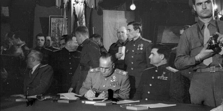 79 лет назад подписан Акт о капитуляции Германии