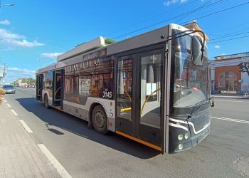 Администрация увеличит число автобусов №2 на праздники «Радоница» и «Красная горка»