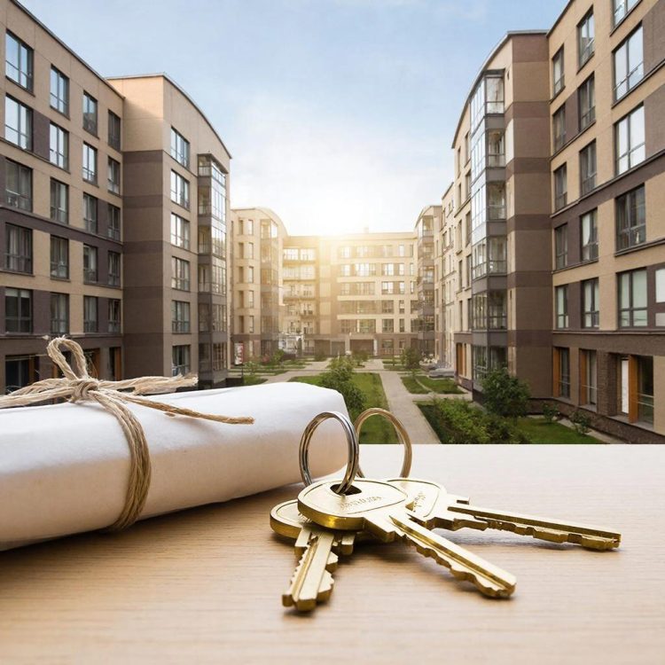 КПРФ предложила льготную ипотеку врачам и учителям для решения кризиса кадров в регионах