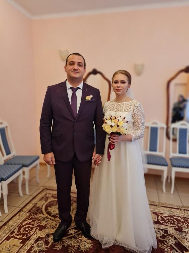 Рязанский ЗАГС опубликовал снимки молодоженов, заключивших союз 24 и 25 ноября