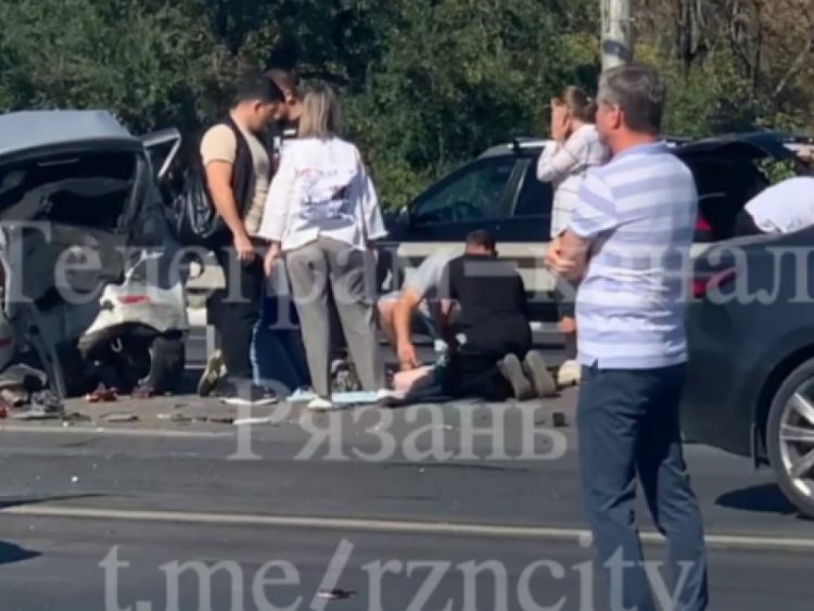 6 сентября на Московском шоссе произошло ДТП с пострадавшими