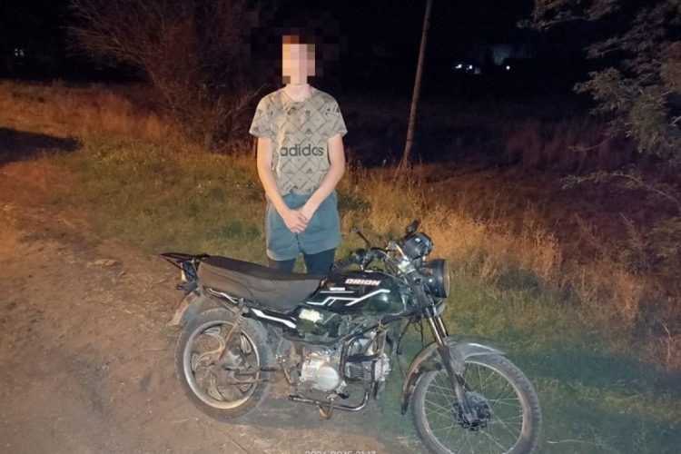 В Ряжском районе задержали 16-летнего подростка на мопеде "без прав"