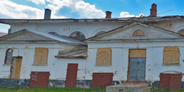 В Касимовском районе за 1 рубль продают объект культурного наследия XIX века В Касимовском районе за 1 рубль продают объект культурного наследия XIX века