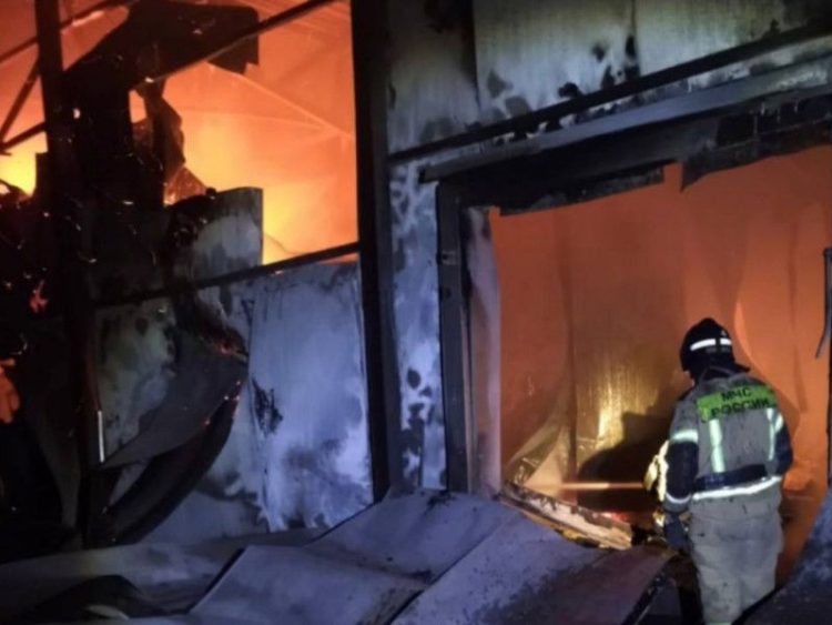 В Рыбновском районе сгорел производственный цех