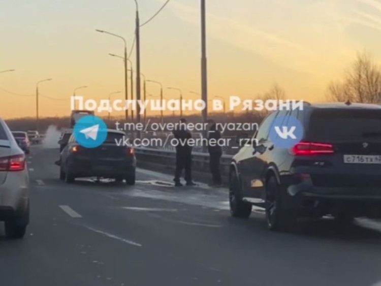 На Северной окружной дороге 5 декабря произошло массовое ДТП