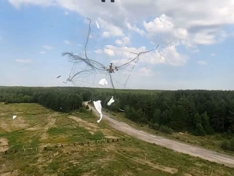 Рязанские разработчики направят в зону СВО сеткометы