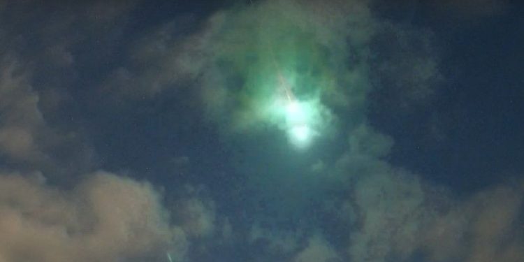 Над Спасским районом засняли болид