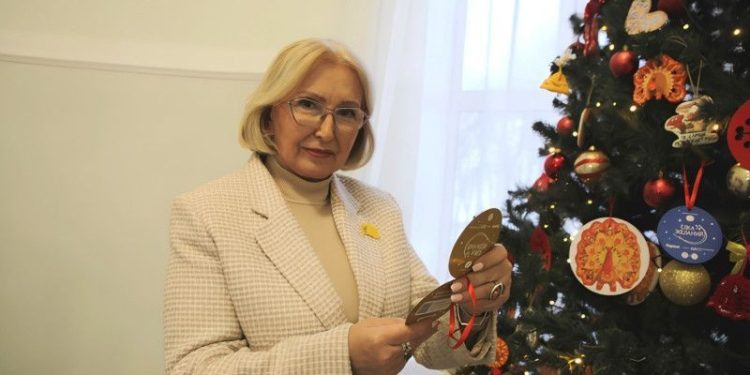 Председатель Рязанской гордумы Татьяна Панфилова приняла участие в акции "Елка желаний" Председатель Рязанской гордумы Татьяна Панфилова приняла участие в акции «Елка желаний»