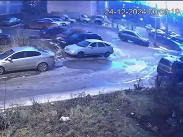 Рязанцев испугали необычные вспышки в небе над городом