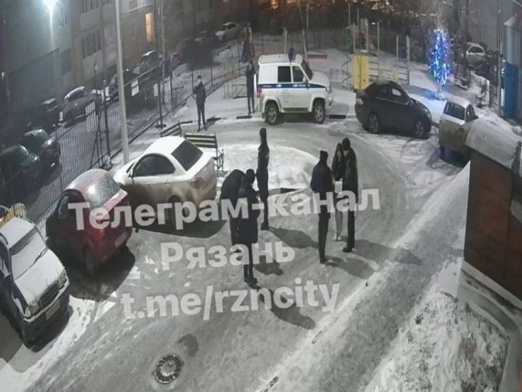 На Касимовском шоссе во время ссоры рязанка ранила мужчину в шею