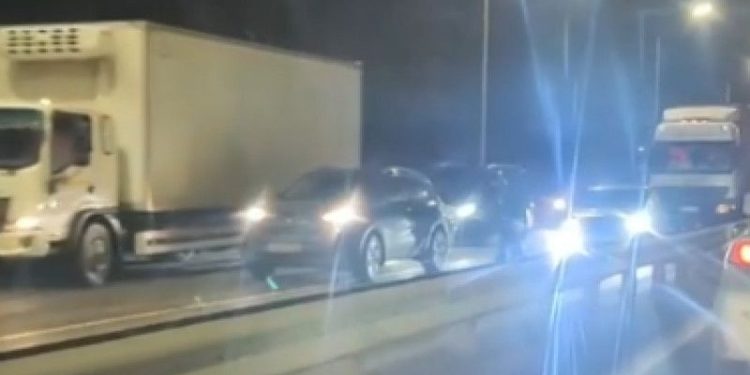 Из-за ДТП на Южной окружной в Рязани образовалась огромная пробка