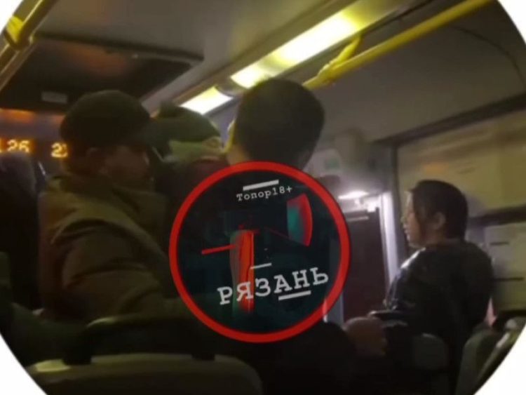 В рязанской маршрутке №53 подрались мигранты