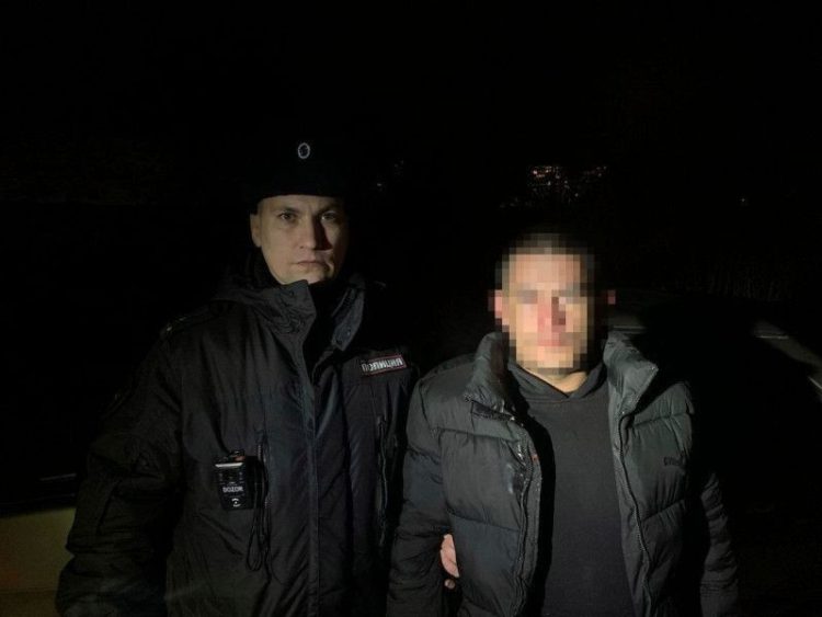 На рязанском проезде Яблочкова задержали нетрезвого водителя на ВАЗ