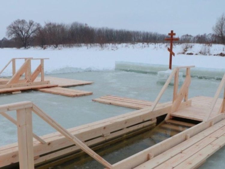 До купели на Ореховом озере на Крещенские купания рязанцев доставят бесплатные автобусы