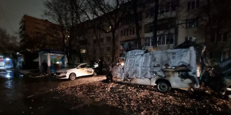 В рязанском МЧС прокомментировали ночной пожар с ГАЗелью в Канищеве