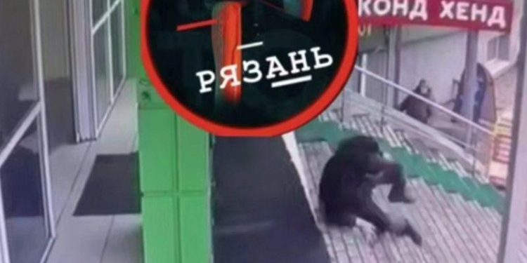 Сотрудница рязанской «Пятерочки» вышвырнула покупателя из супермаркета