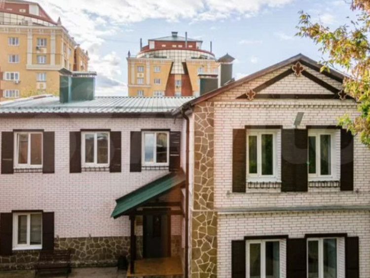 Рязанскую гостиницу "Женева" продают за 50 миллионов рублей