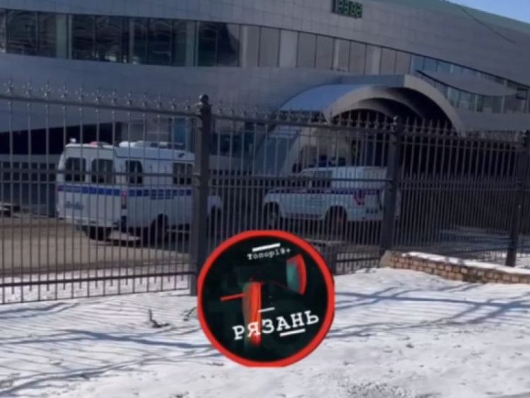 Рязанский автовокзал "Центральный" эвакуировали 23 февраля