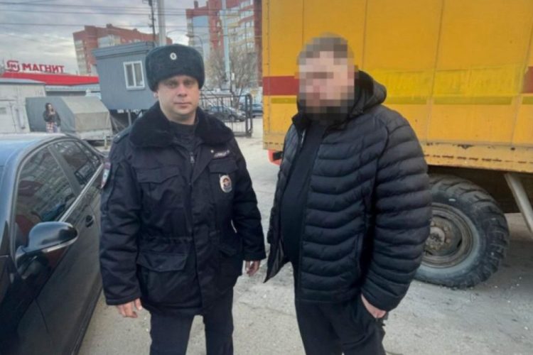 На Народном бульваре полиция задержала 39-летнего пьяного водителя