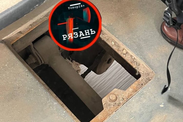Рязанец сообщил о маршрутке №47 с дырой в полу