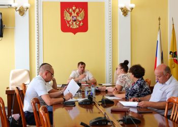 Рязанцы пожаловались Артемову на нерасселение из аварийного жилья