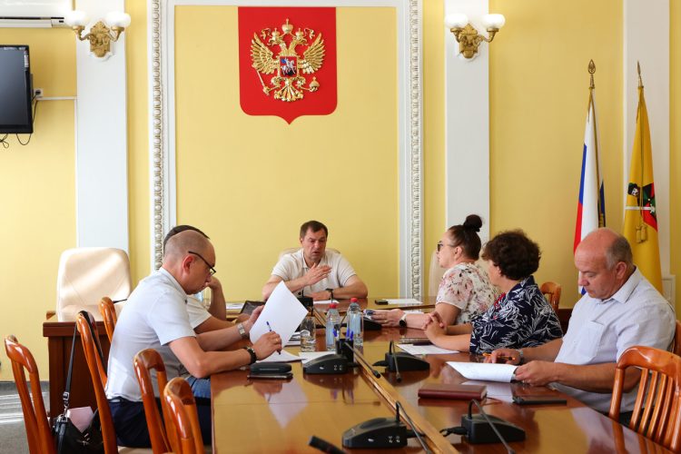 Рязанцы пожаловались Артемову на нерасселение из аварийного жилья