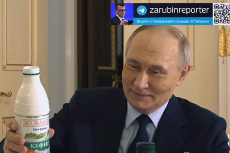Владимир Путин угостил журналиста Павла Зарубина рязанским кефиром