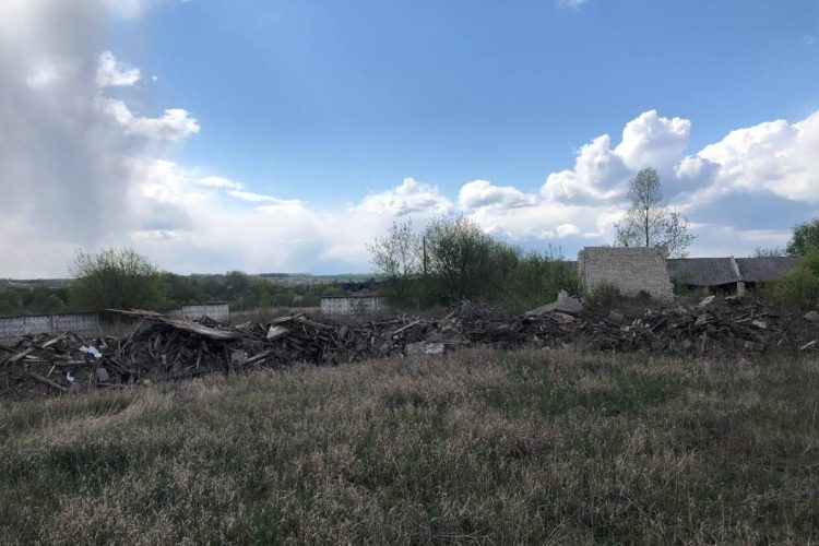 Жители рязанского Скопина пожаловались на мусорный полигон в бывшей воинской части