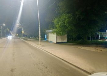 На улице Октябрьской 36-летний пассажир выпал из маршрутки На улице Октябрьской 36-летний пассажир выпал из маршрутки