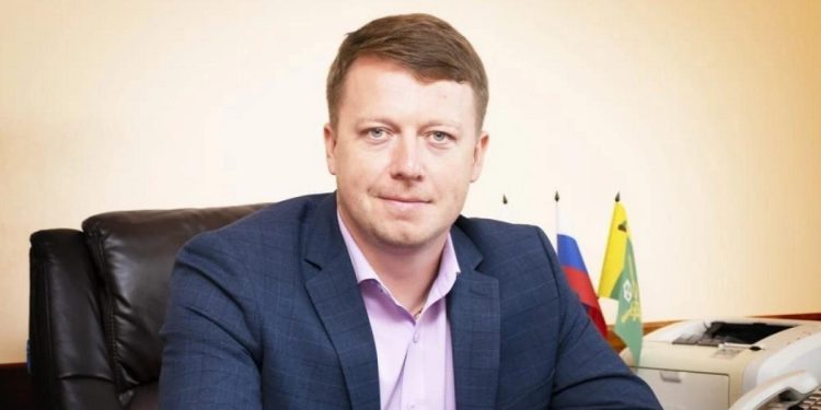 Глава администрации Ухоловского района Сергей Сумин покинул свою должность Глава администрации Ухоловского района Сергей Сумин покинул свою должность