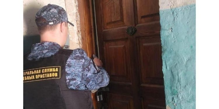 У двух жителей Пронского района арестовали личные машины из-за задолженности по ЖКХ