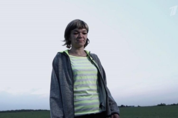 В программе "Мужское/женское" рассказали о многодетной рязанке, которая бьет своих детей