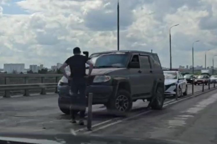 На Солотчинском шоссе из-за аварии образовалась крупная пробка