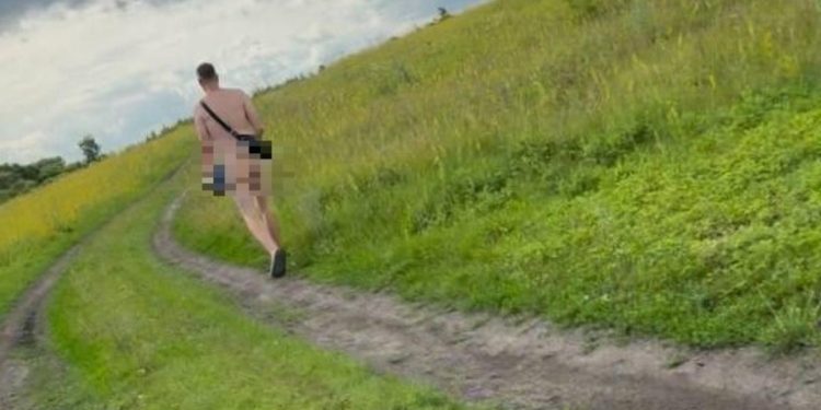 В рязанском Ряжске детей испугал обнаженный мужчина