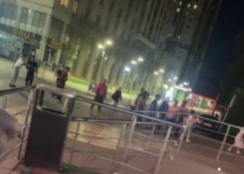 На Малом шоссе в Рязани засняли драку цыган На Малом шоссе в Рязани засняли драку цыган
