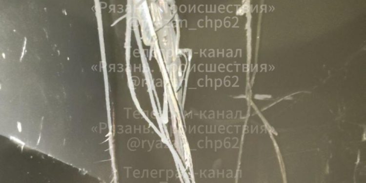 В Сети появились снимки с места пожара на улице Стройкова