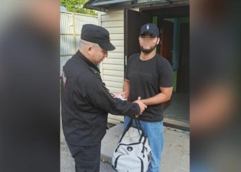 Рязанские полицейские депортировали из России 4 мигрантов-нарушителей
